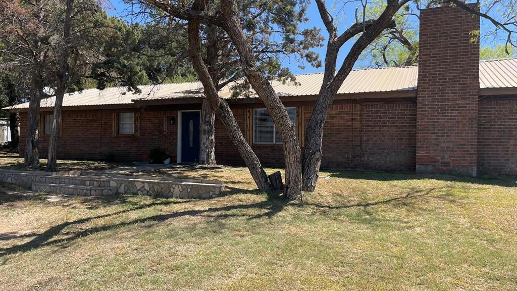 3378 N STATE HIGHWAY 208, COLORADO CITY, TX 79512, photo 1 of 29
