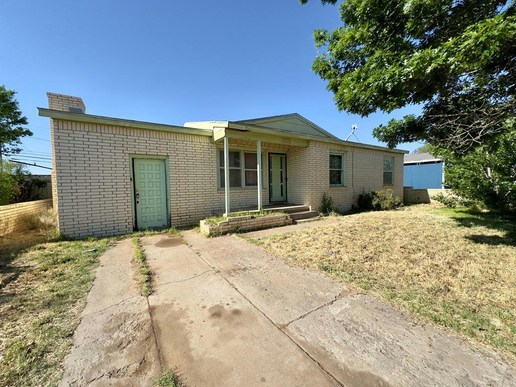 1113 E CUTHBERT AVE, MIDLAND, TX 79701, photo 1 of 13