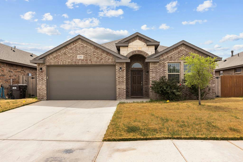 6703 CROWN POINT CT, MIDLAND, TX 79706, photo 1 of 28